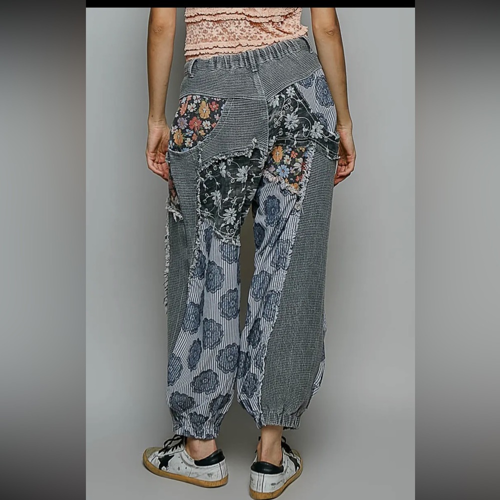 POL Multicolor Patchwork Wide-Leg Pants. (JUST IN for SPRING) - Picture 2 of 5